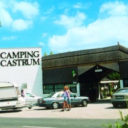 Castrum Camping[:]